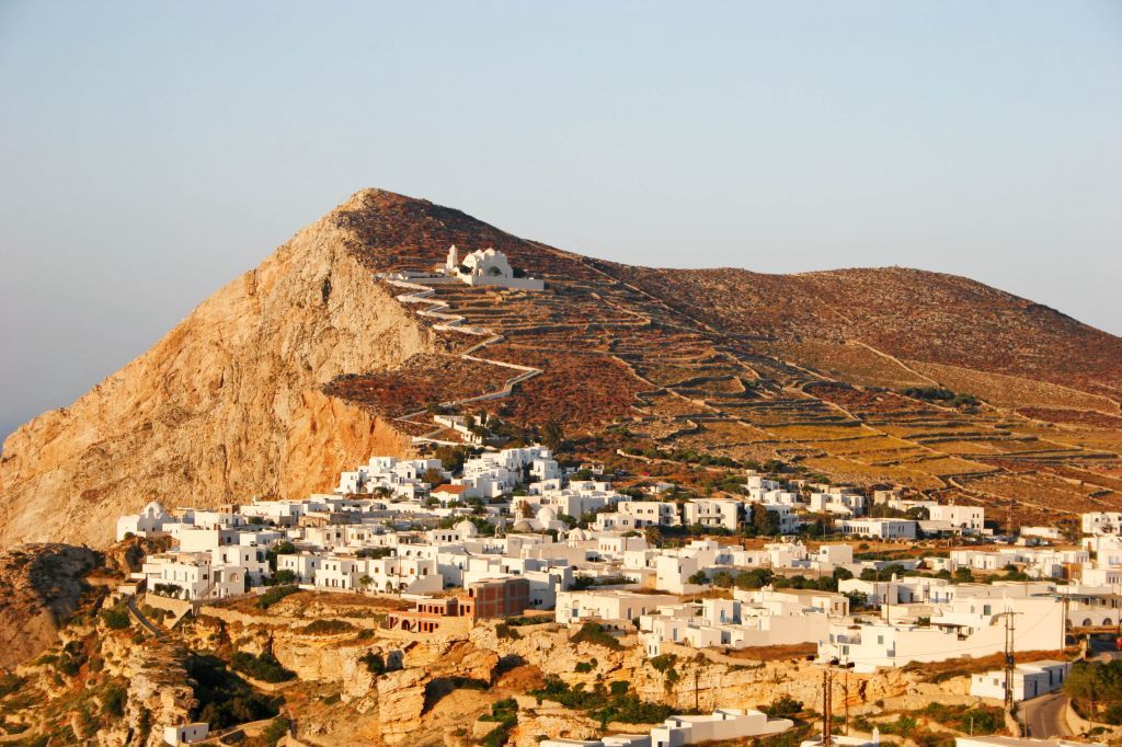 2-folegandros-chora-view-2