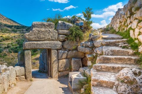 Three days classical tour, from Athens 3