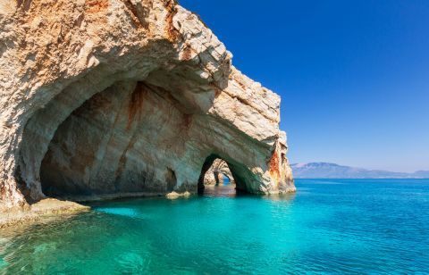Cruise to Shipwreck and Blue Caves 3