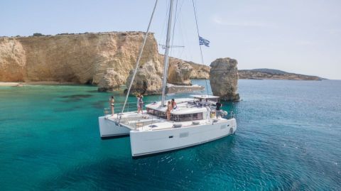 Catamaran Sailing Cruise with Lunch  2