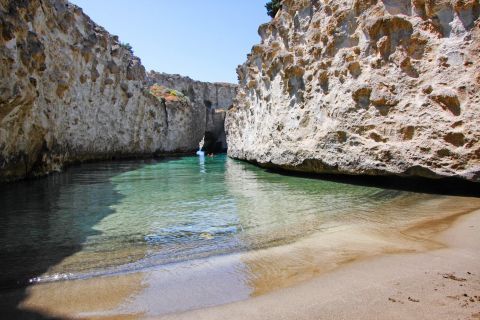 Best of Milos by Bus 3