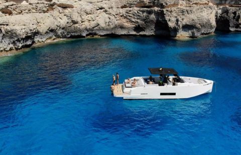Private cruise on a brand new luxury yacht 1